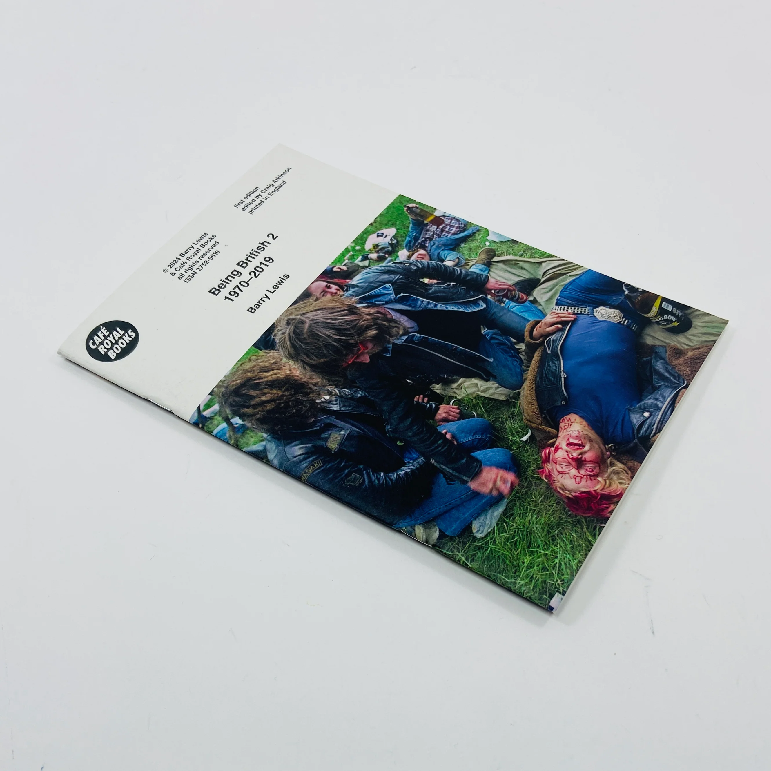 Being British #2 1970–2019 - Barry Lewis - Image 2