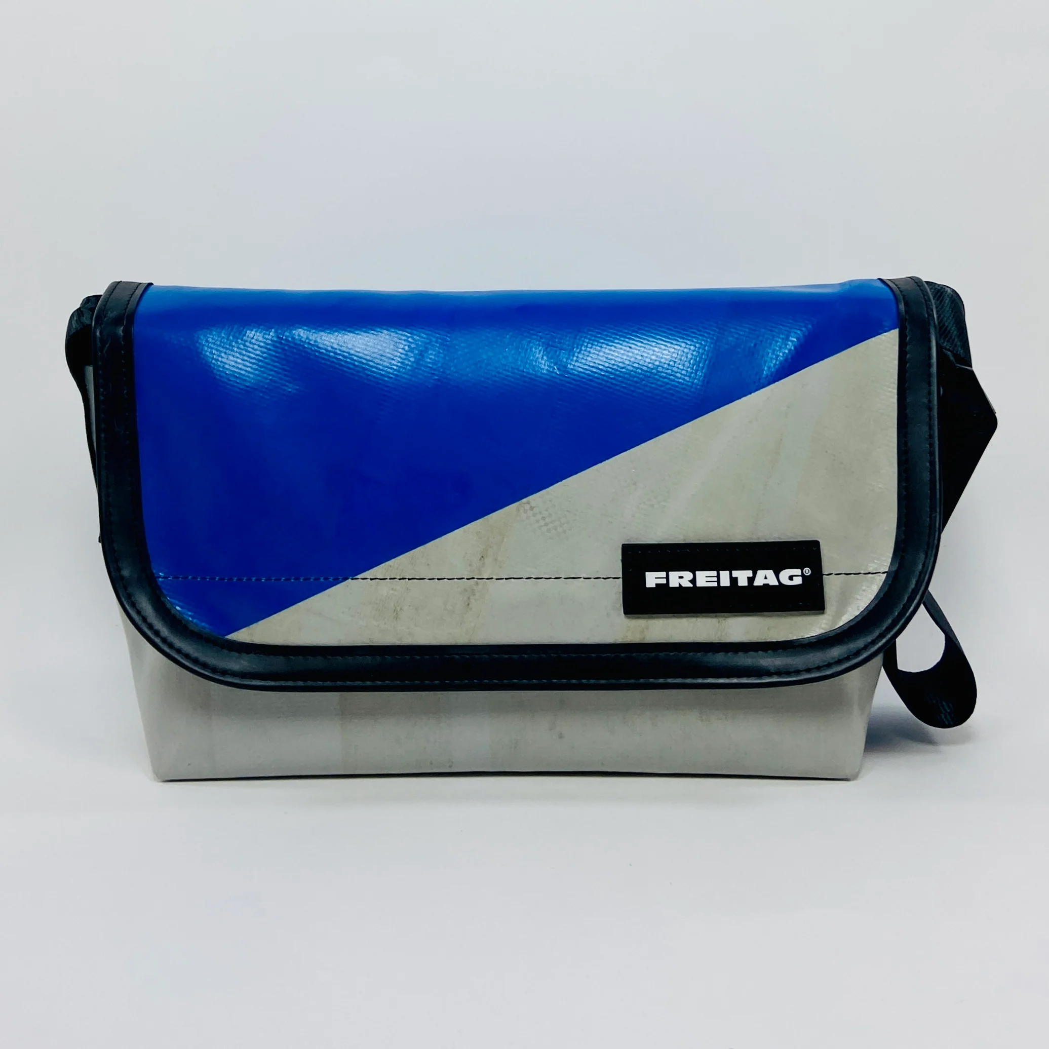 FREITAG F41 - Hawaii Five-0 - Blue and Grey