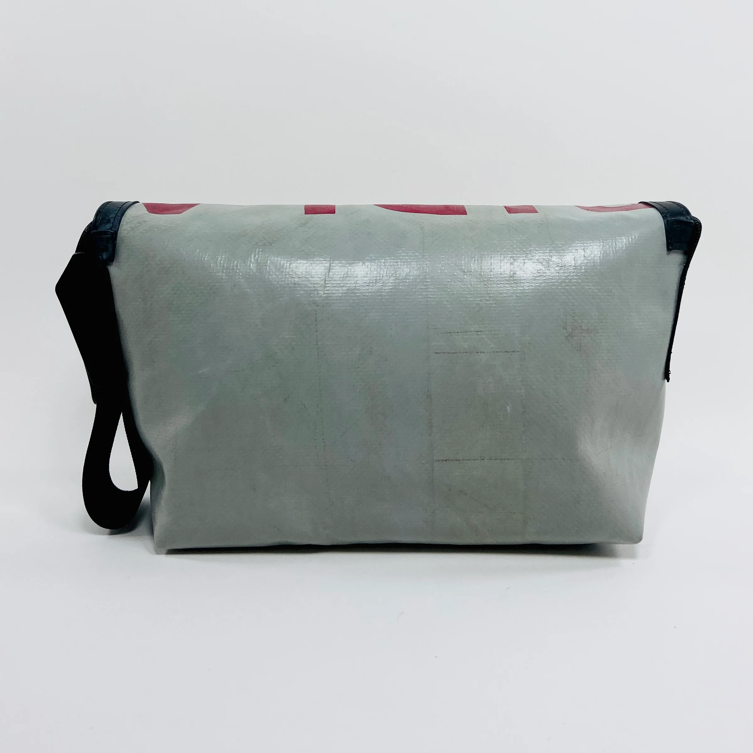 FREITAG F41 - Hawaii Five-0 - Grey with Red text - Image 2
