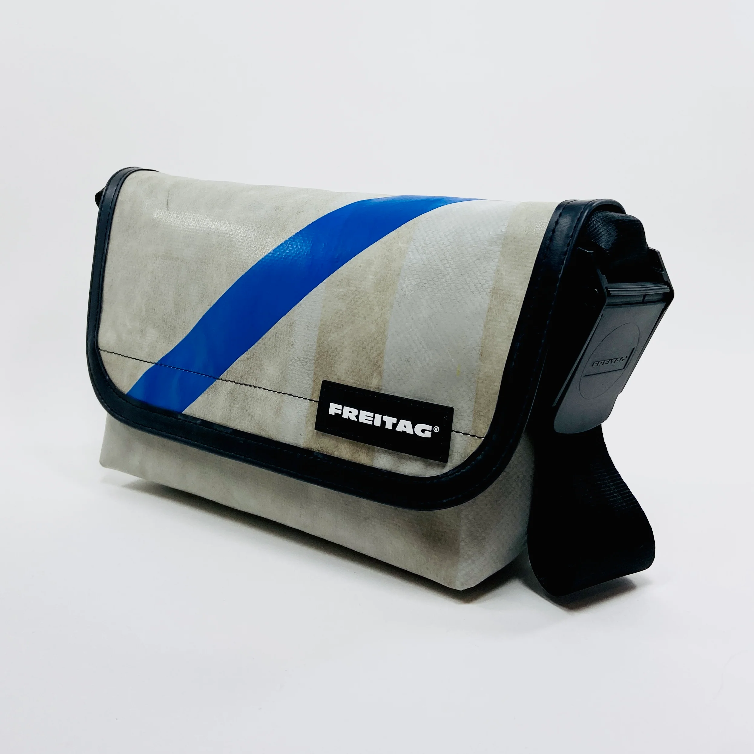 FREITAG F41 - Hawaii Five-0 - Grey with Blue - Image 2