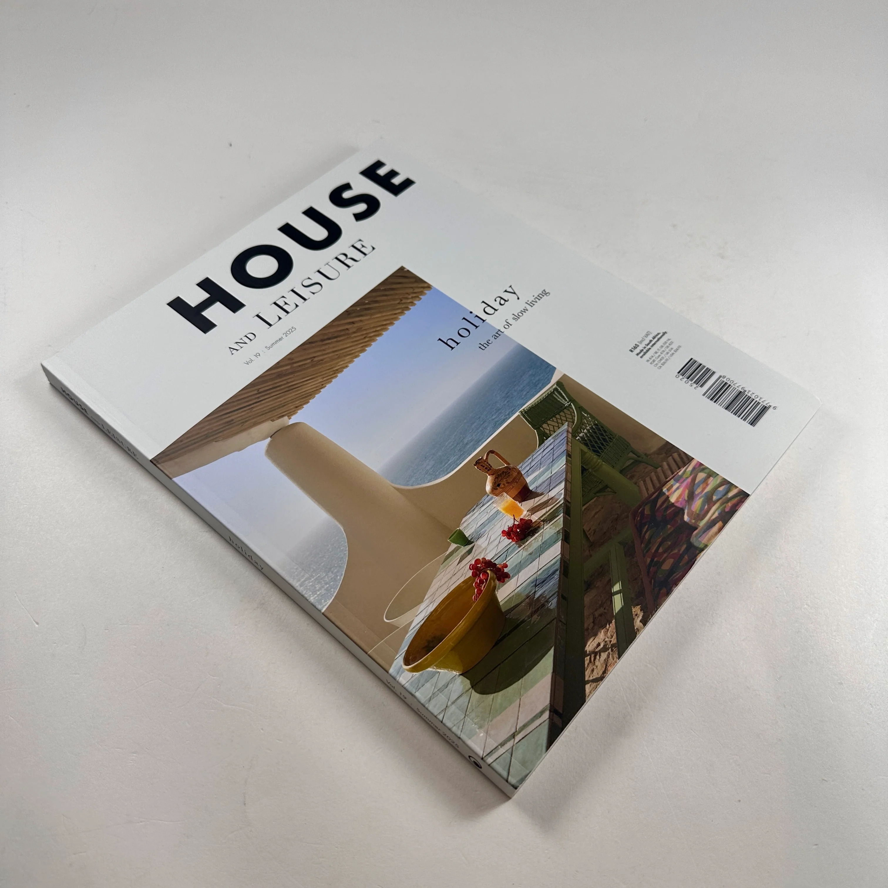 House & Leisure #19 - The Dog Paper - Image 2