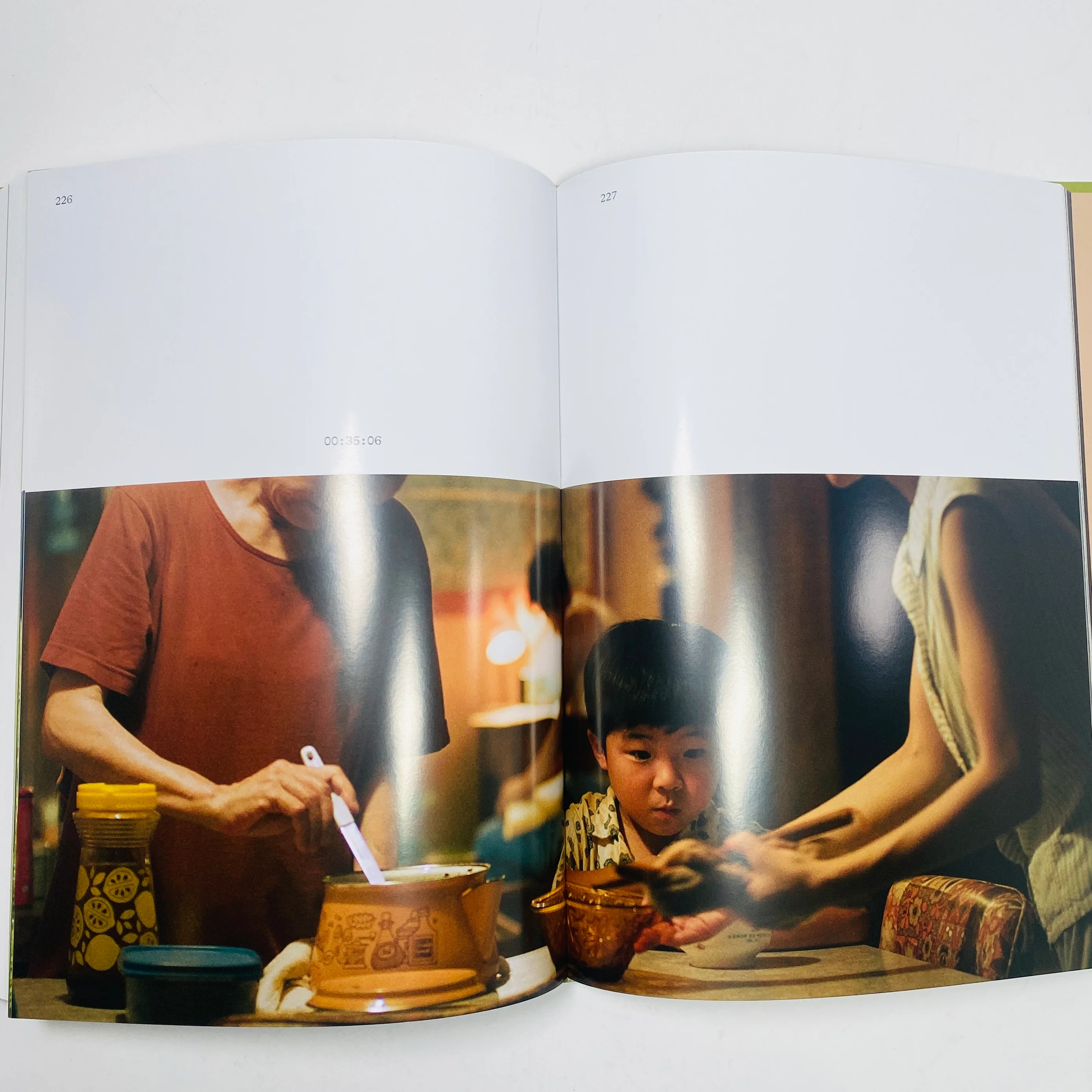 Minari Screenplay Book - Image 4